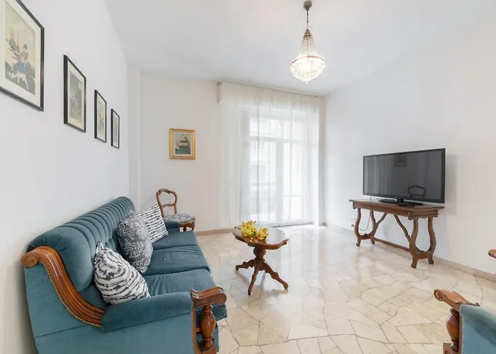 Lejlighed Guesthost - Il Salotto Blu - Con Parcheggio Firenze
